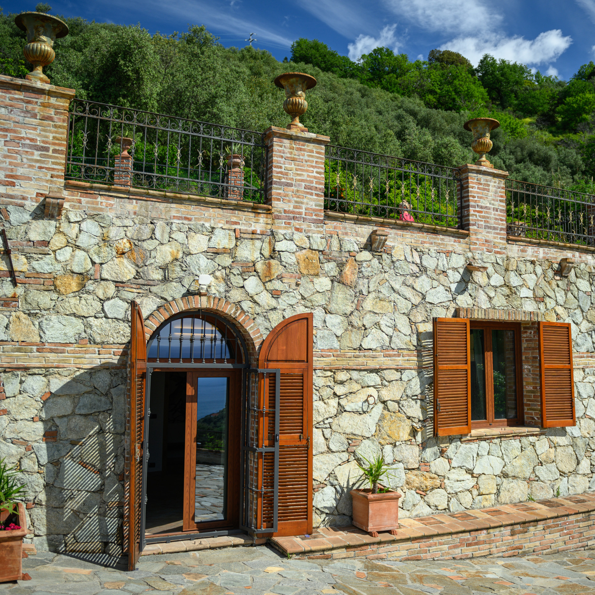 Camera Scirocco - vista dell'entrata